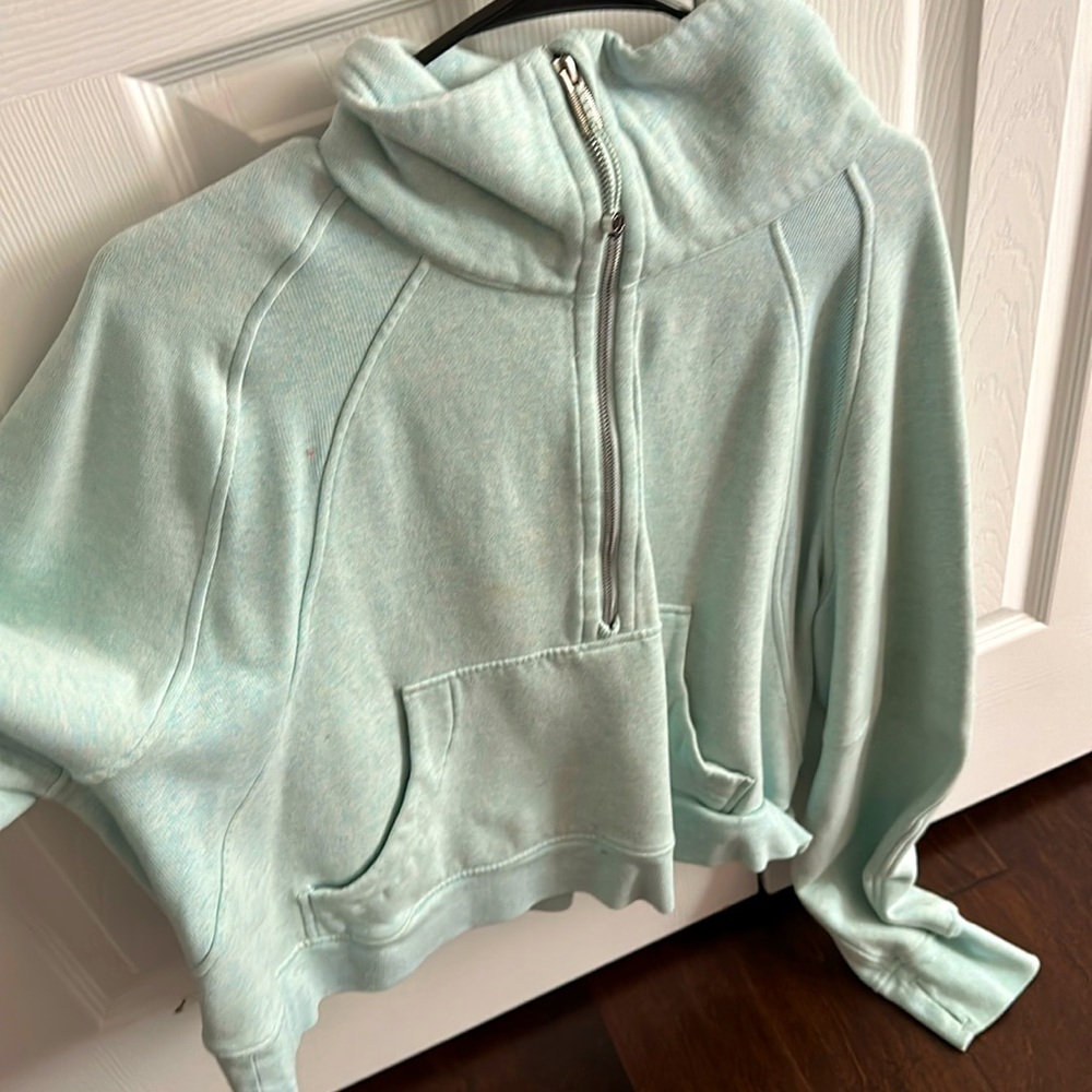 NWOT, retired “mint” color lululemon scuba funnel neck hoodie